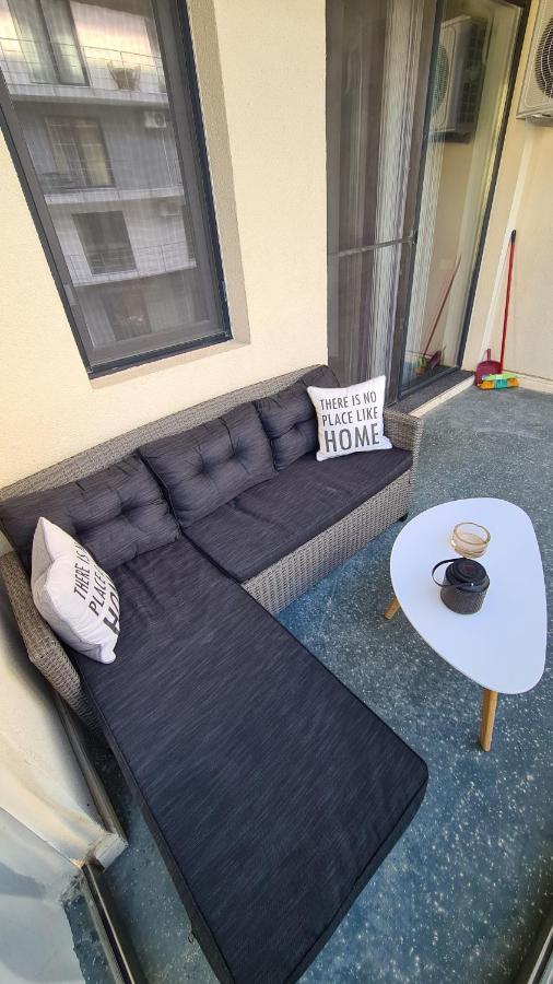Apartament Maradeya นาโวดาริ ภายนอก รูปภาพ